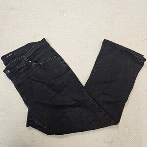 Lee Women's Black Bootcut Jeans in Size 18W